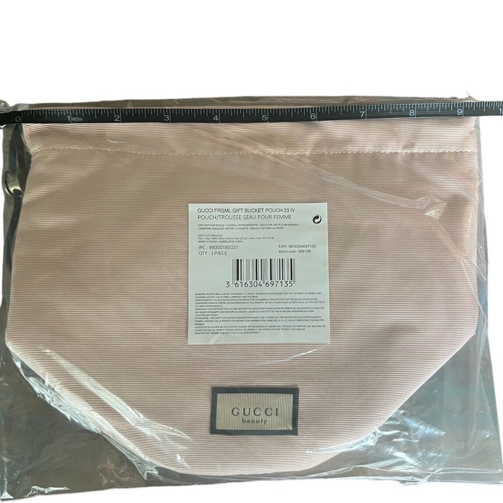 GUCCI beauty Gift Bucket Pouch: Pink
